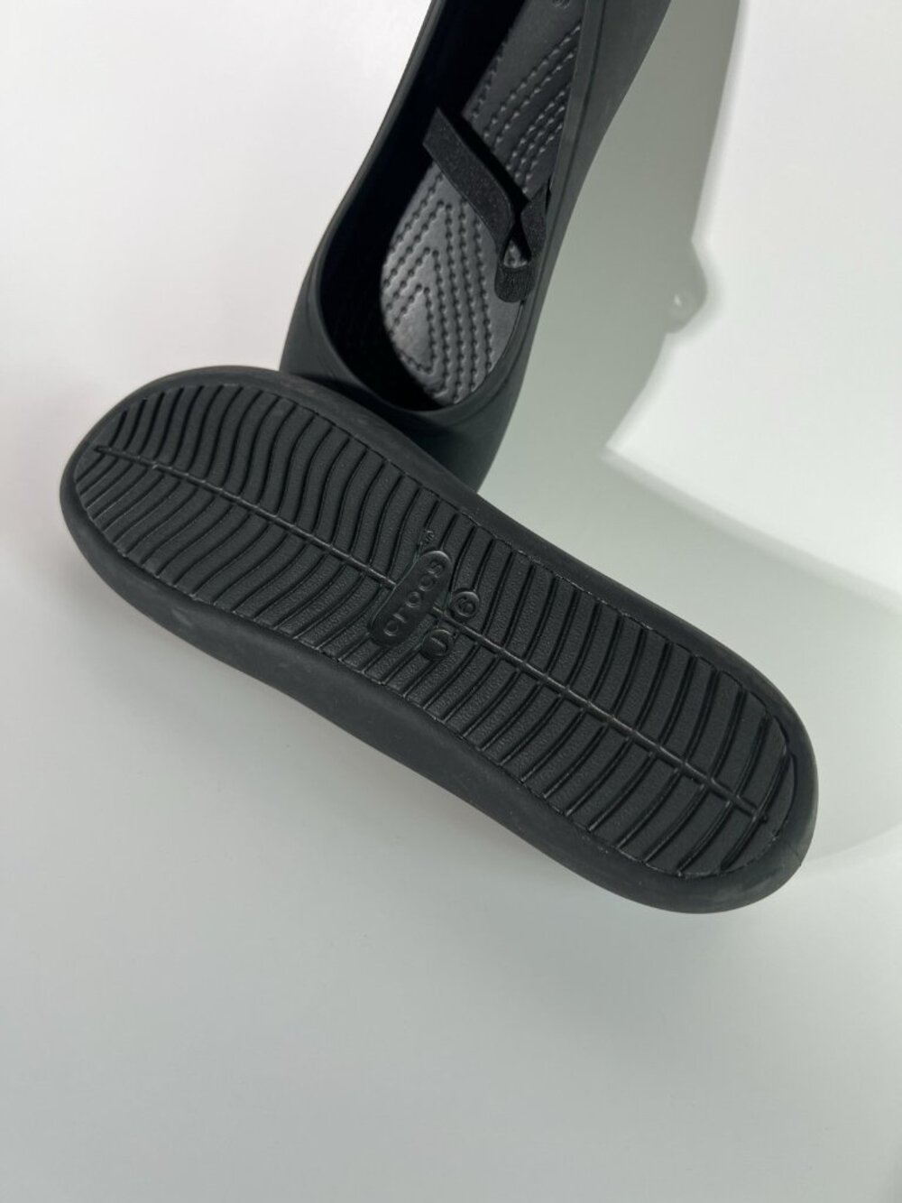 CROCS Girls Black Mary Jane Ballet Flats size J 6 Classic - Picture 13 of 13
